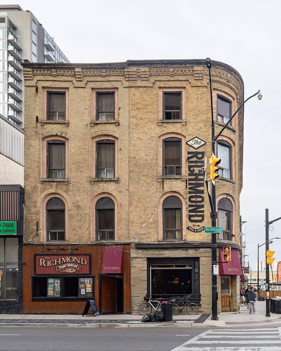 The Richmond Tavern