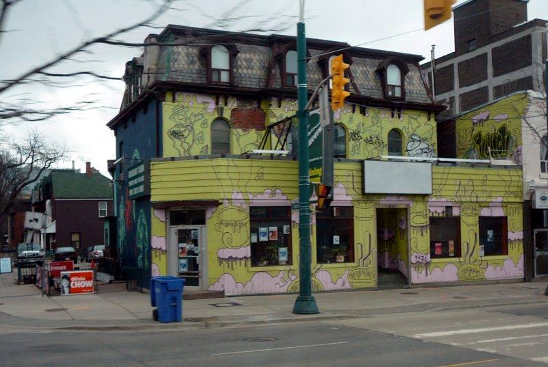 Grossman's Tavern